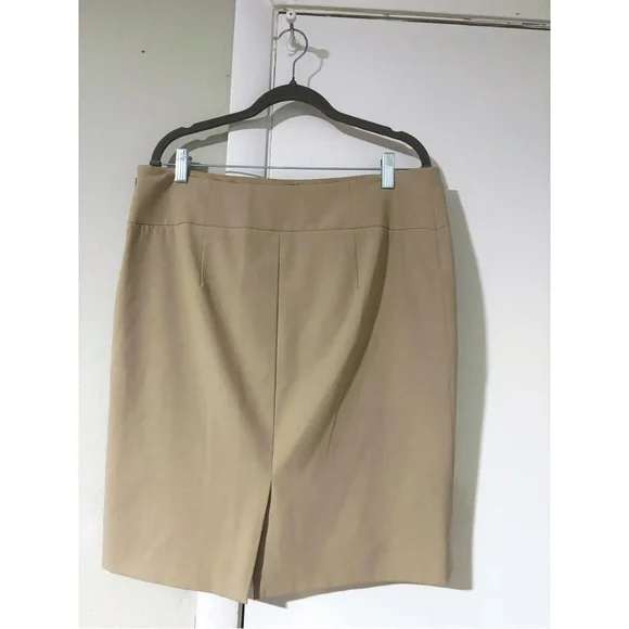 The limited collection - Picture 2 of 4